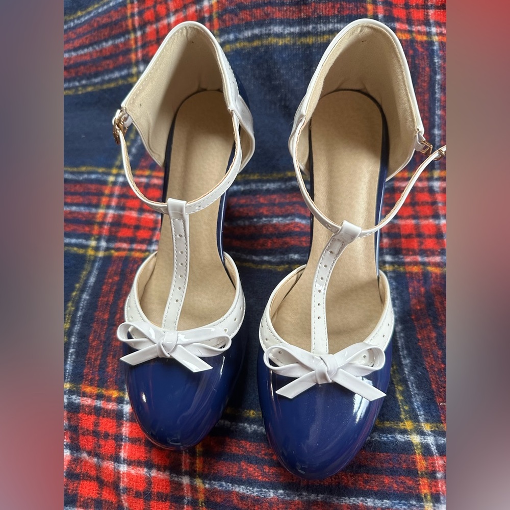 SHEMEE Women's Block High Heels T-Strap Mary Pumps Size 9 3” heel